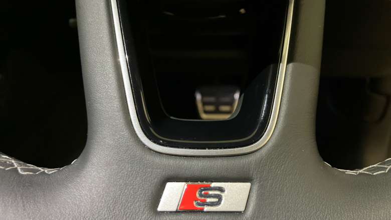 Audi A4 35 TDI S Line 5dr S Tronic Diesel Estate